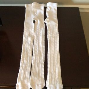 GAP girl’s white tights-size 4-6 (brand new)
